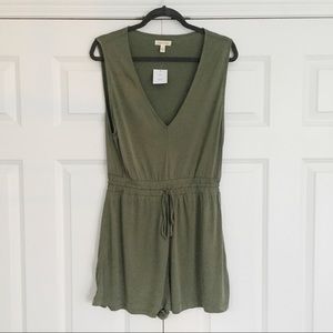 NWT - Silence + Noise - Urban Outfitters - Romper
